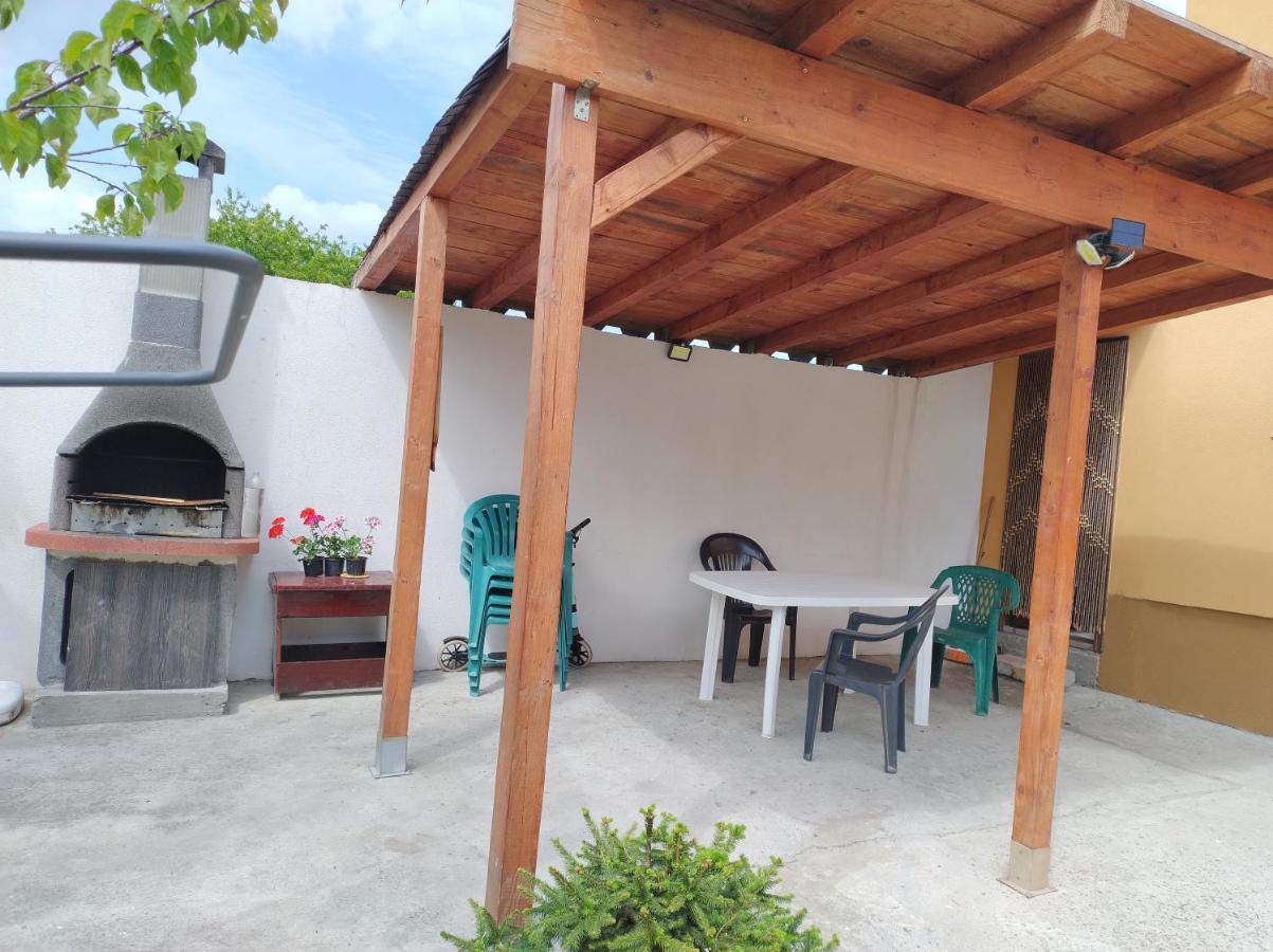 Dalila Villa Corbu  Buitenkant foto